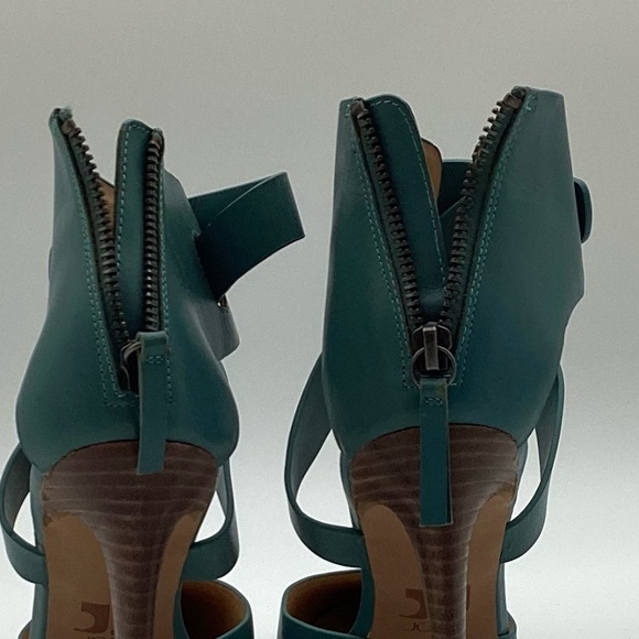 2105. Joe’s Turquoise Teal Criss-Cross Wood Heel Pumps NWOT Size 9 - Picture 3 of 9